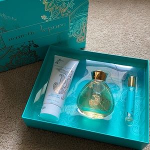 Nanette lepore gift set NIB